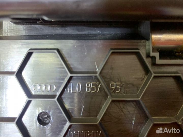 Пепельница Audi Q7 4L BHK 2009