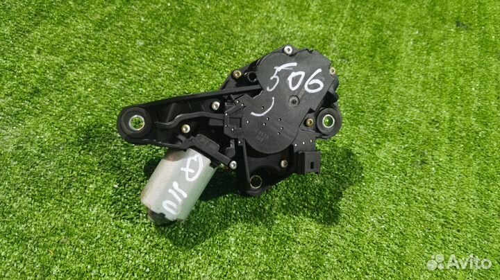 Моторчик стеклоочистителя зад. Nissan Qashqai J10