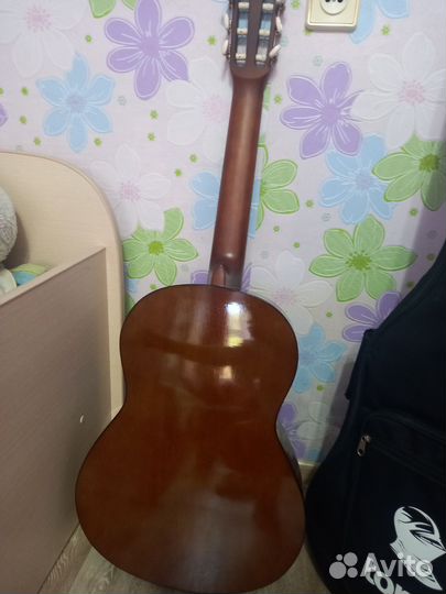Акустическая гитара yamaha c40