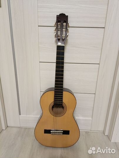 Классическая гитара бу