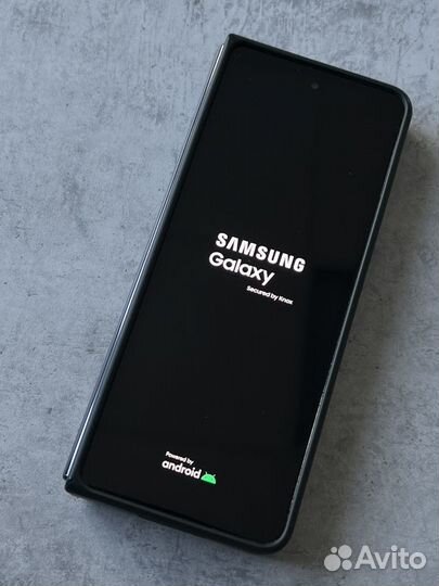 Samsung Galaxy Z Fold4, 12/512 ГБ