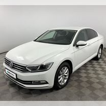 Volkswagen Passat 1.4 AMT, 2019, 45 631 км, с пробегом, цена 2 185 000 руб.