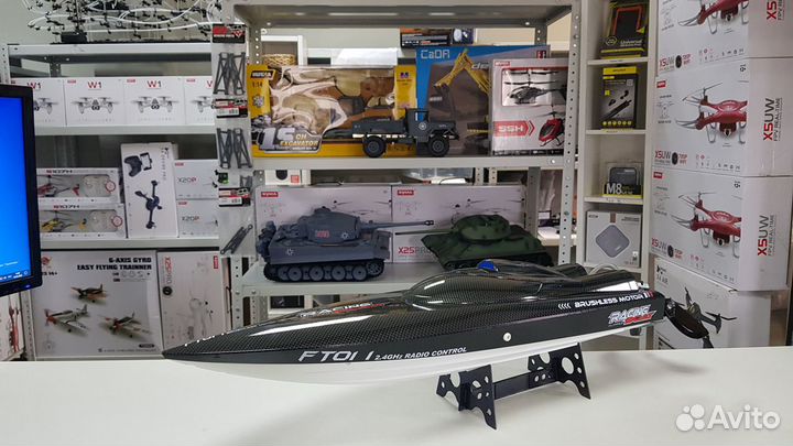 Радиоуправляемый катер Fei Lun FT011