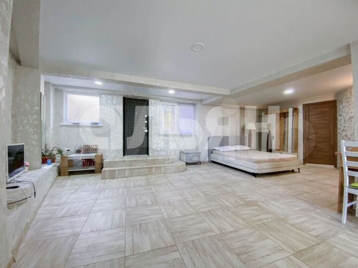 2-к. апартаменты, 75 м², 1/5 эт.