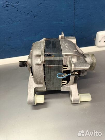 Двигатель стир.машины indesit MCA 38/64-148/ALB4