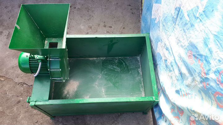 Зернодробилка