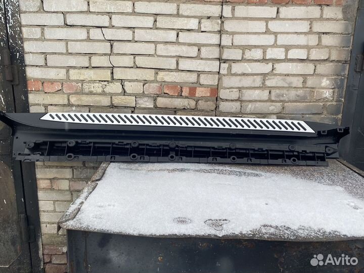 Подножка доя бмв Х5 ф15 левая