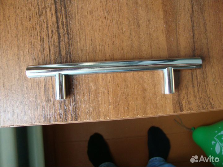 Мебельные ручки