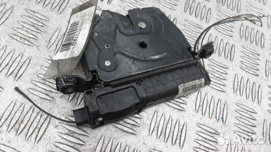 Замок крышки багажника BMW 5 F10/F11 (81Z12HY01)