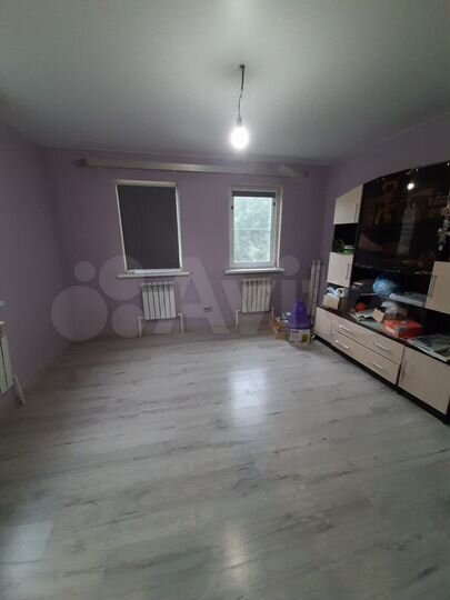 Дом 40 м² на участке 2 сот.