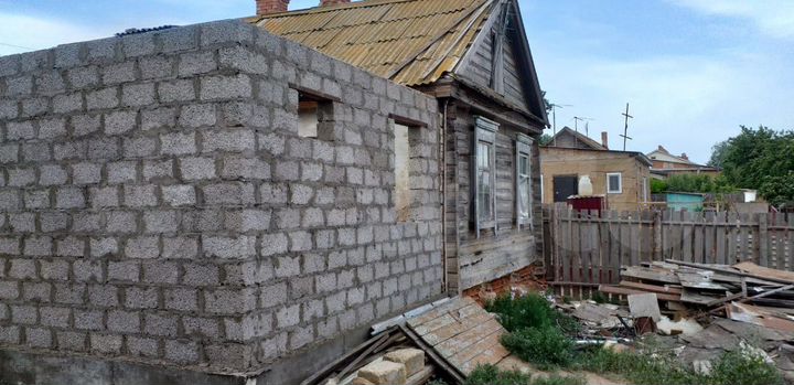 Дом 52 м² на участке 5,66 га