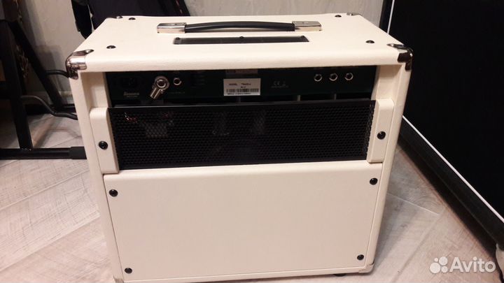 Гитарный комбоусилитель ibanez TSA30 tubescreamer