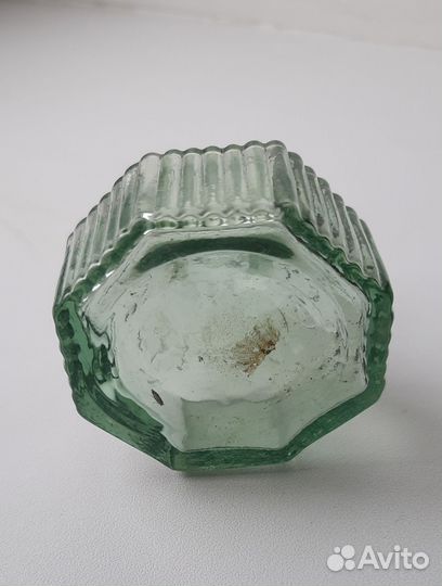 Старинные пузырьки П. Е. Луковниковъ