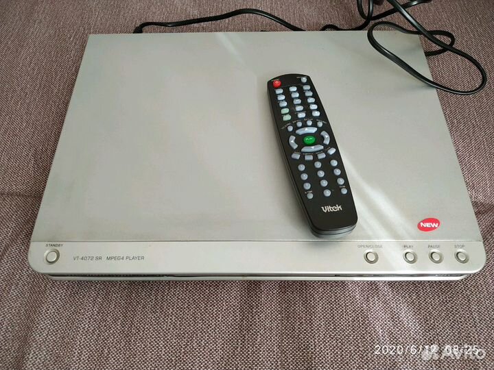 DVD плеер Vitek VT-4072 SR mpeg4 player