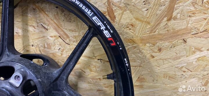 Колесо перед. Kawasaki ER-6 2014