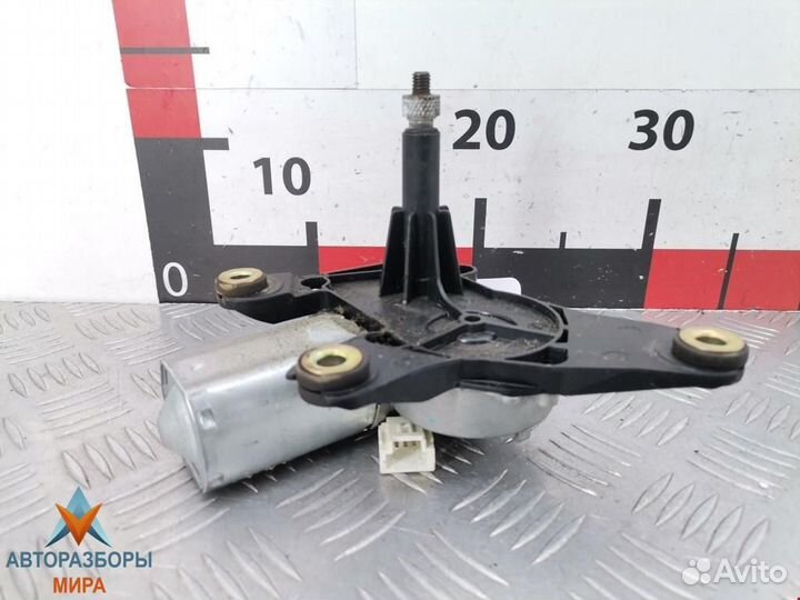 Моторчик заднего стеклоочистителя (дворника)