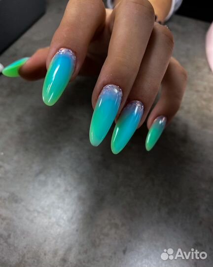 Маникюр педикюр