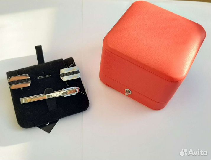 Продам новые запонки (2 комплекта)