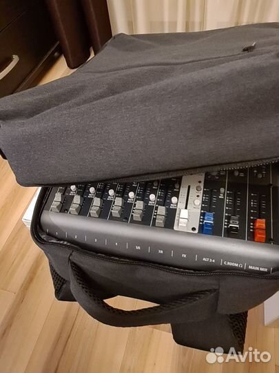 Микшерный пульт Proel M822USB