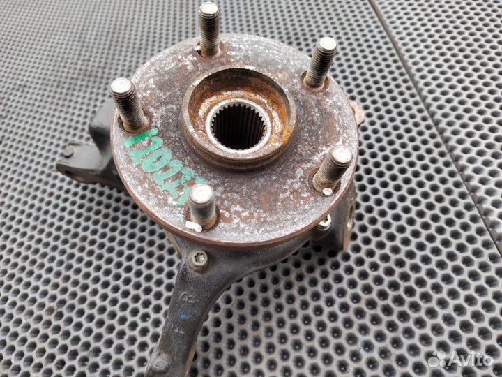 Ступица прав. перед. Toyota Venza