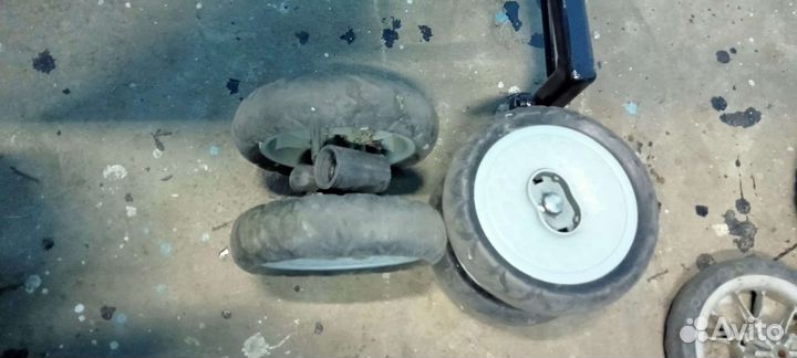 Колёса для детской коляски б/у