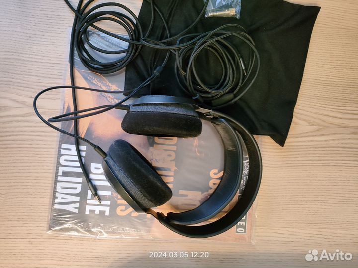 Philips Fidelio X3 Black