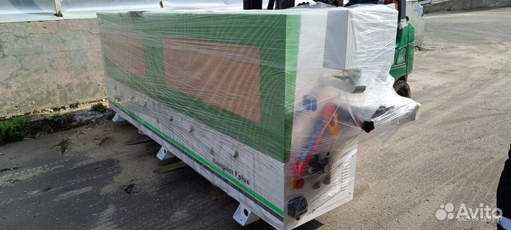 Кромкооблицовочный станок WoodTec Compact F Plus