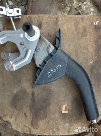 Рычаг ручного тормоза Киа Сид Kia Ceed 2