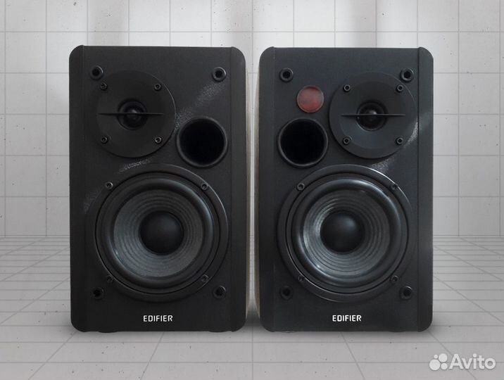 Активные полочные колонки Edifier R1280DBs