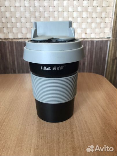 Автомобильное зарядное устройство