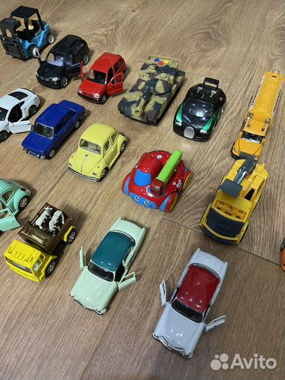 Игрушки машинки пакетом