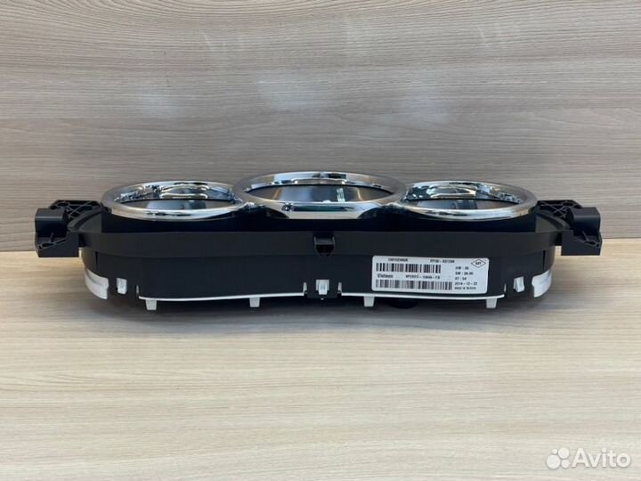 Щиток приборов Renault Logan