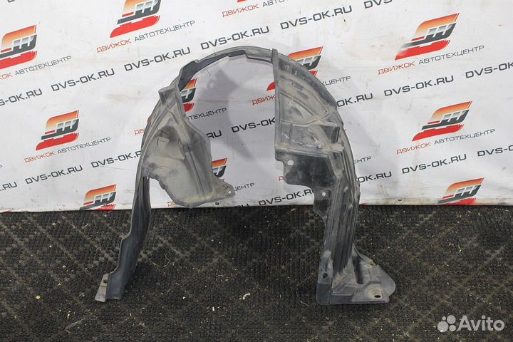 Подкрылок nissan BZ11 перед лево