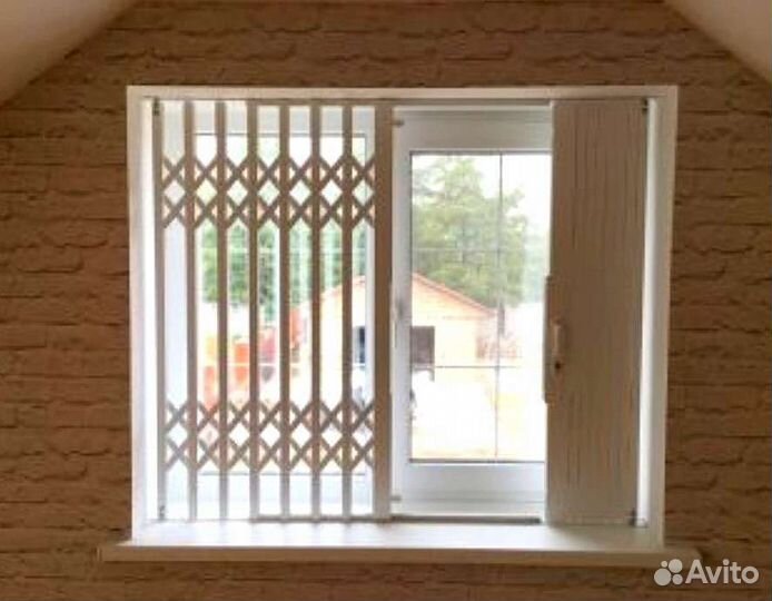 Раздвижные решётки на двери, окна