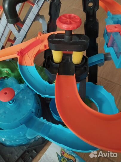 Hotwheels Невообразимая автомойка