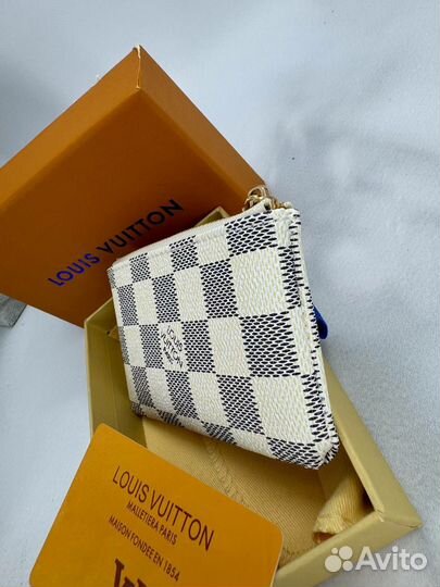 Ключница Louis Vuitton