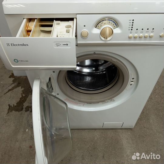 Стиральная машина Electrolux EWS 1020 5 кг