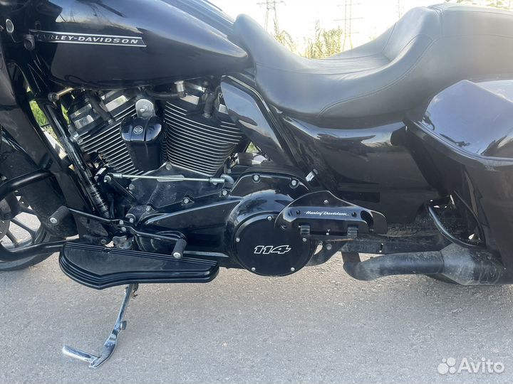 Harley Davidson Road Glade