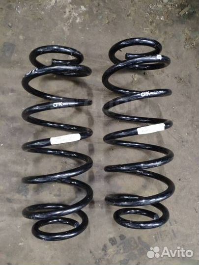 Пружина задняя Toyota в Томске