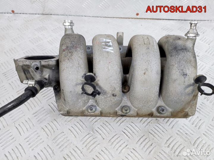 Коллектор впускной VW Golf 4 1.6 ATN 036129711CP