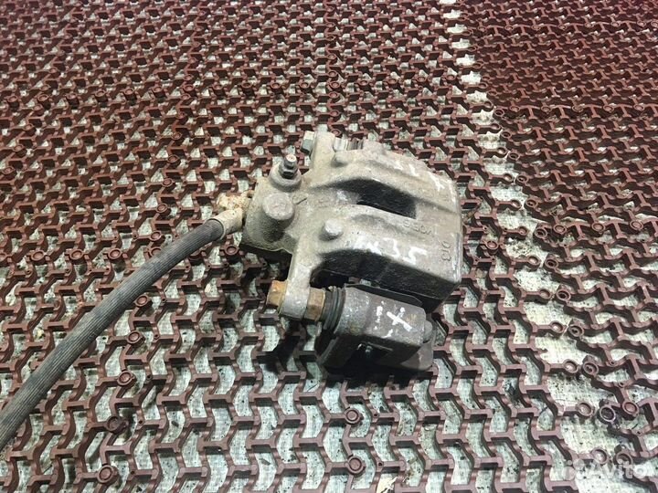 Суппорт задний правый Hyundai ix35