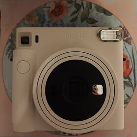 Фотоаппарат instax