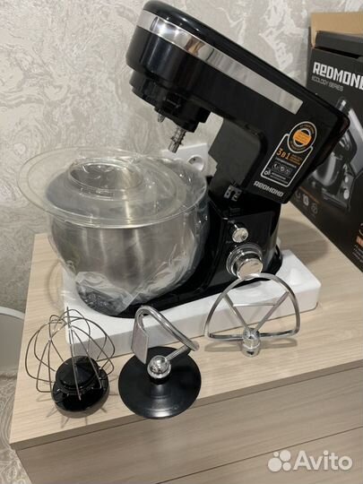 Планетарный Миксер Redmond RFM-5355