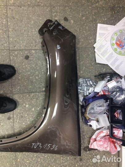 Крыло переднее левое Volkswagen Tiguan с 2008-2014