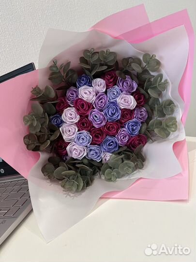 Букет из атласных лент