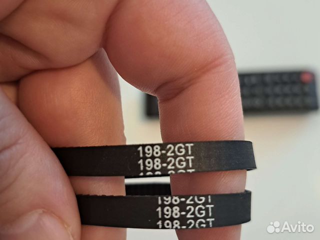 Зубчатый ремень 198 6 2шт