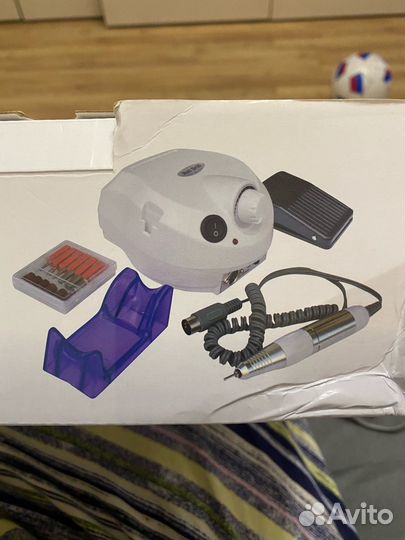 Аппарат для маникюра и педикюра