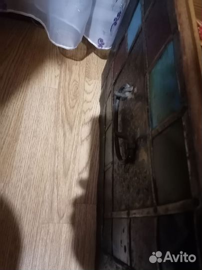 Сундук старинный кованый, винтаж