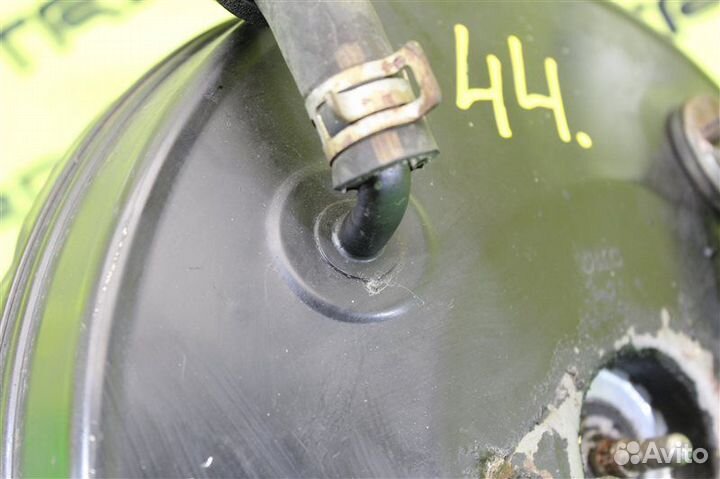 Вакуумный усилитель Toyota Corolla Levin AE111