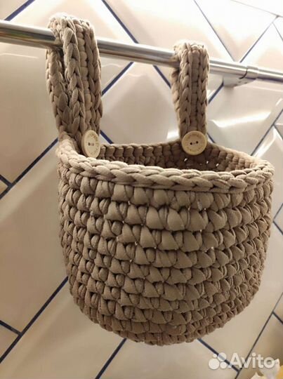 Вязаные корзинки ручной работы